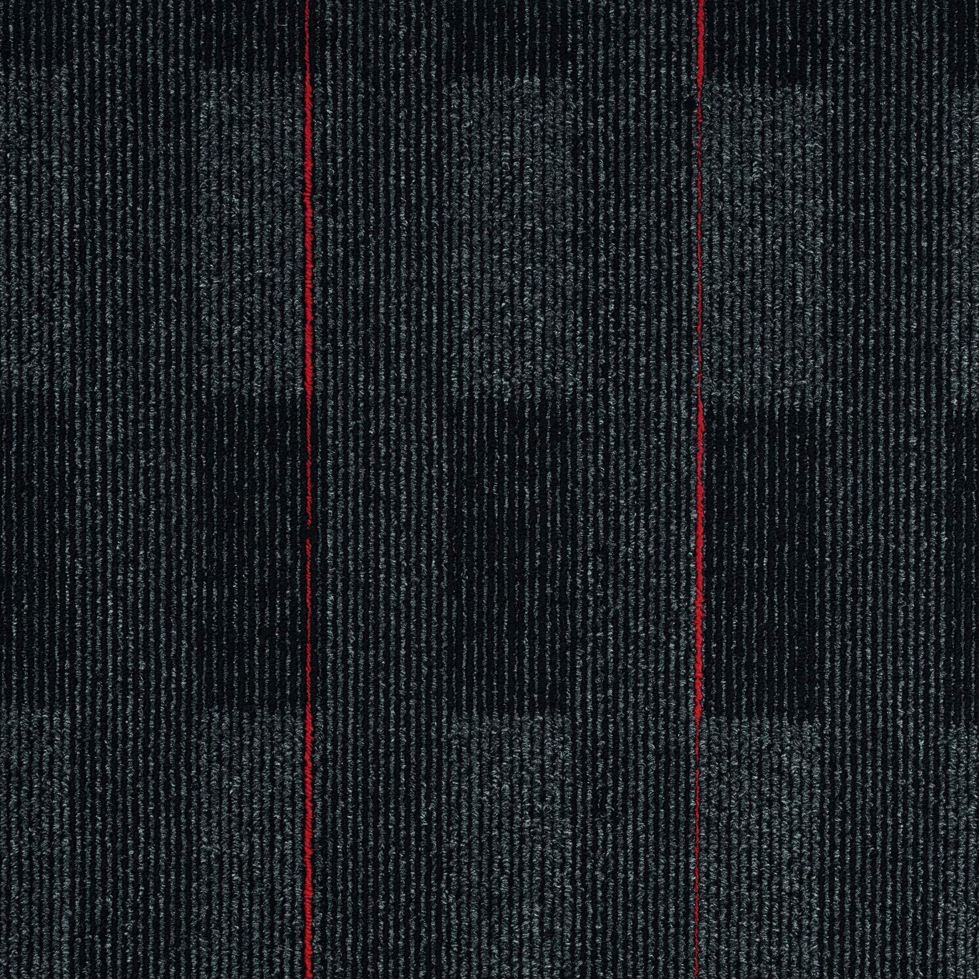 Gördes 009 — Koyu Gri - Kırmızı Karo Halı